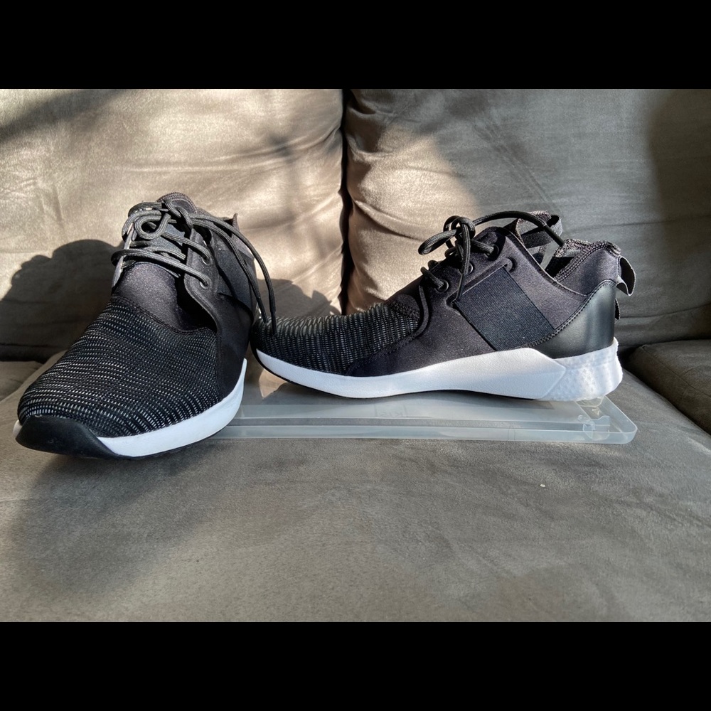 Reebok Zumba/Studio Sneakers
